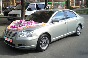 Toyota Avensis �� �������